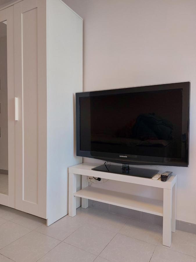 Apartamento En El Mar Roses Exterior photo