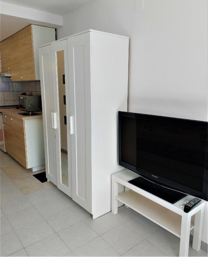 Apartamento En El Mar Roses Exterior photo